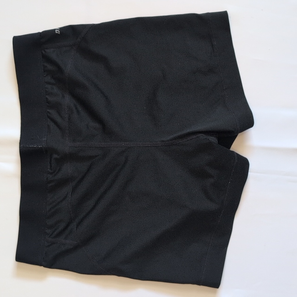 Nike Women's Black Pro Shorts - Picture 6 of 6